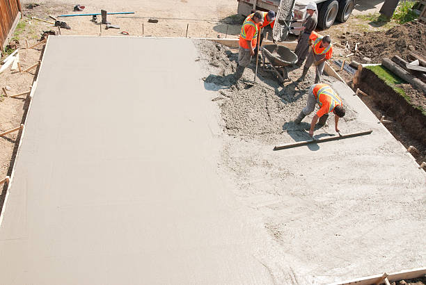 Best Local Concrete Companies  in Tuscoosa, AL